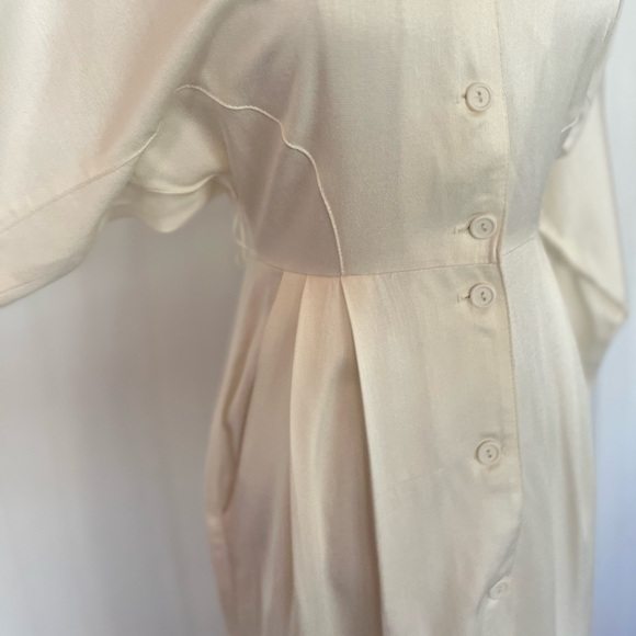 Vintage Cream Button Front Midi Dress Size XS Dolman Batwing Sleeves Tailored - Picture 7 of 16